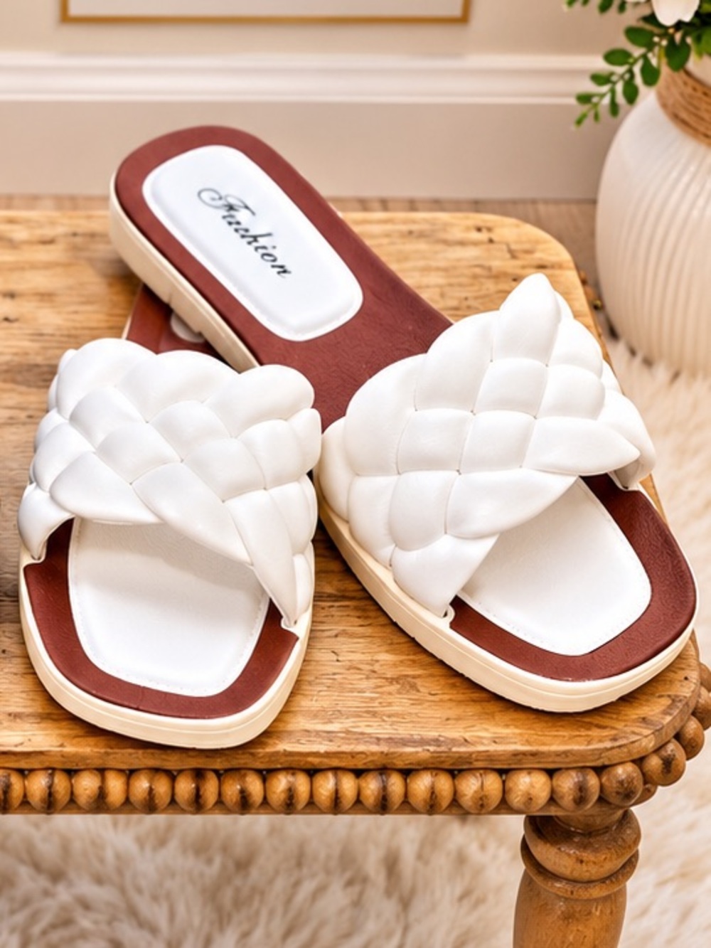 Woven Slide Sandals in White -